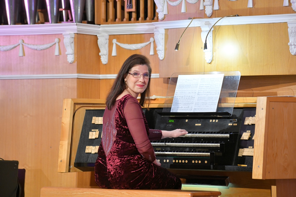 oksana_kuleshova.jpg