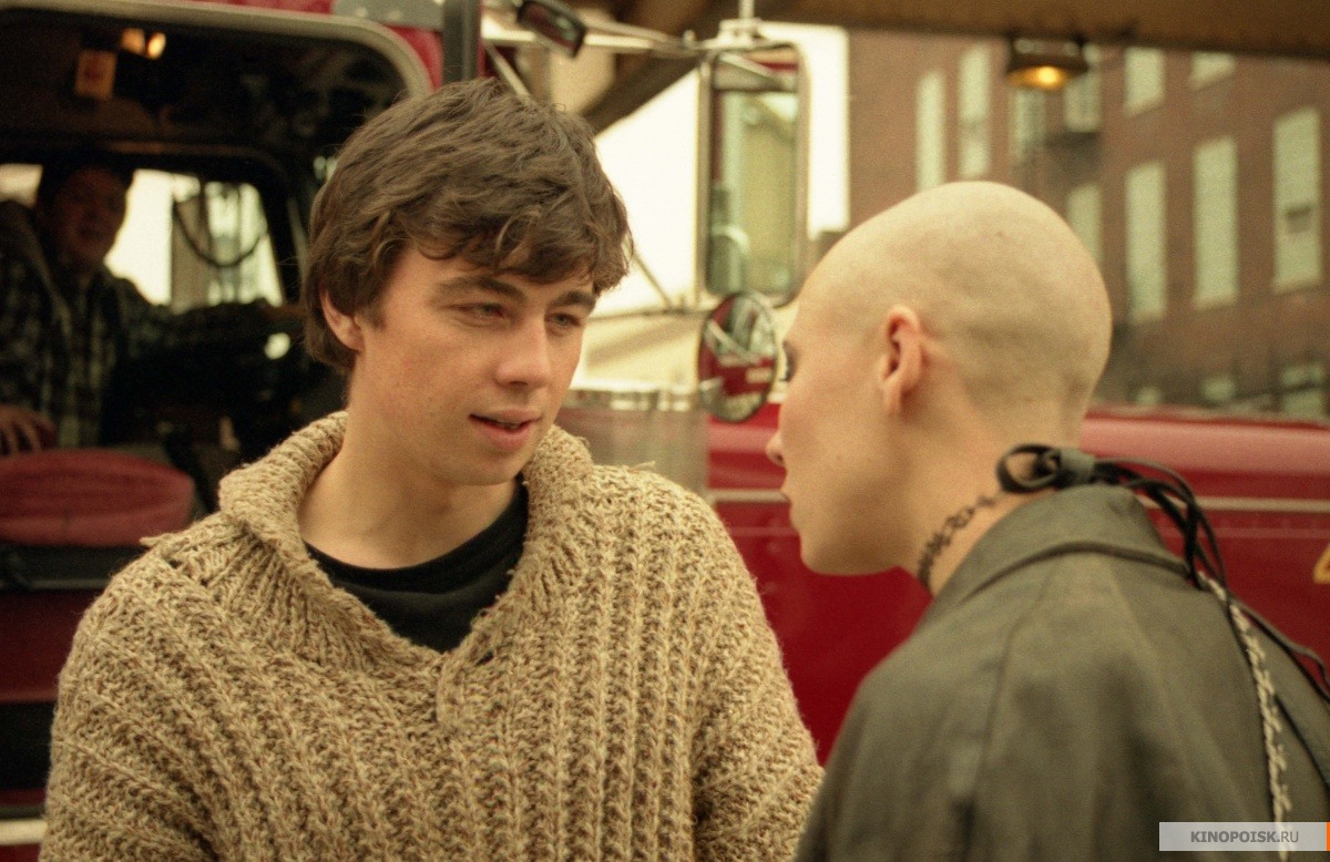 kinopoisk.ru-brat-2-860534.jpg