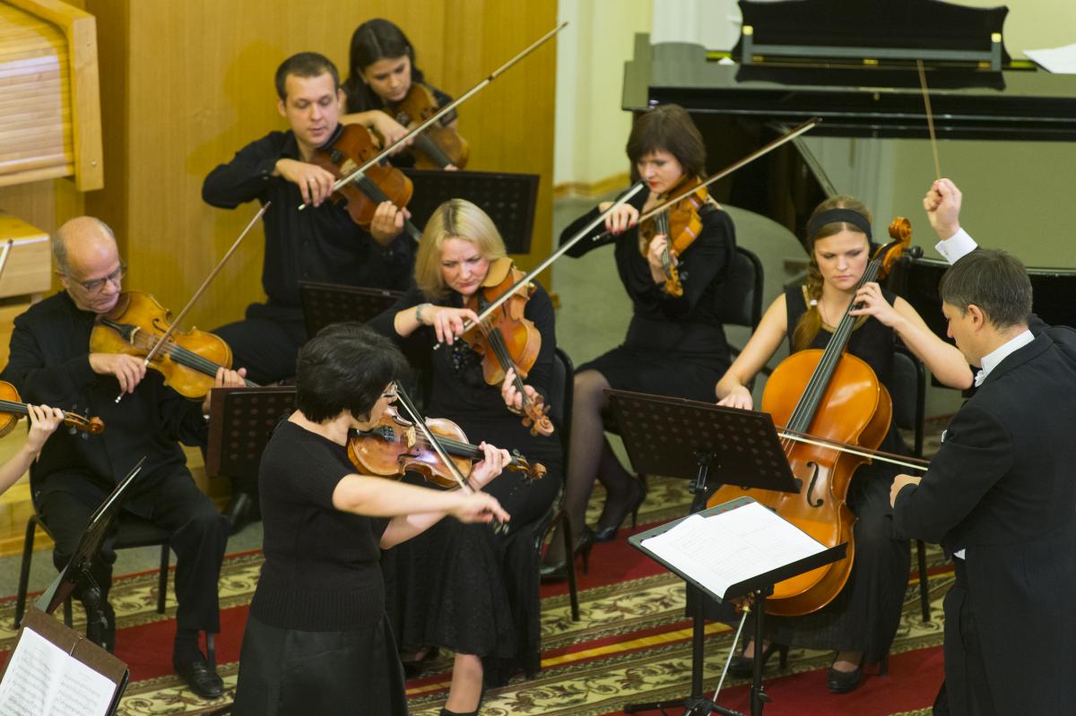 omskiy_kamernyy_orkestr_2.jpg
