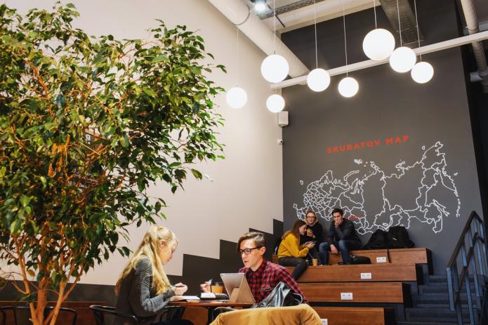 «Арт-четверг» с театром мод «ОбраZ»