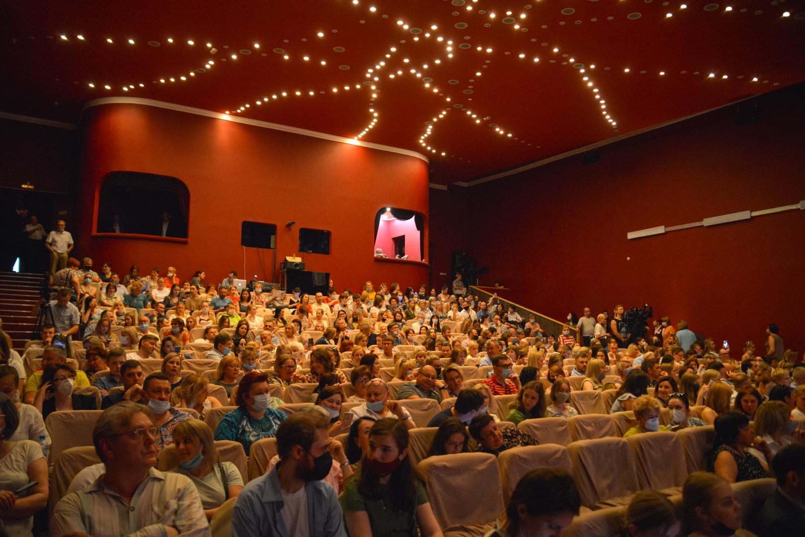 «Преступление и наказание» Театра «Приют комедианта (Санкт-Петербург) в постановке Константина Богомолова