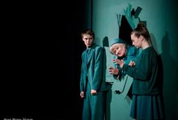 Черный апельсин. Челябинский театр в Пятом