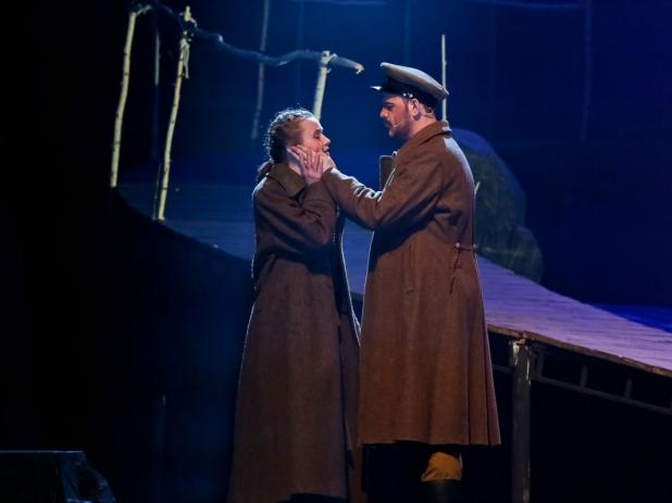 А зори здесь тихие...